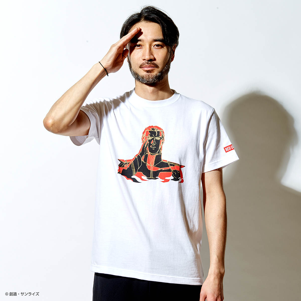 STRICT-G『機動戦士ガンダム 逆襲のシャア』Ｔシャツ シャア・アズナブル柄