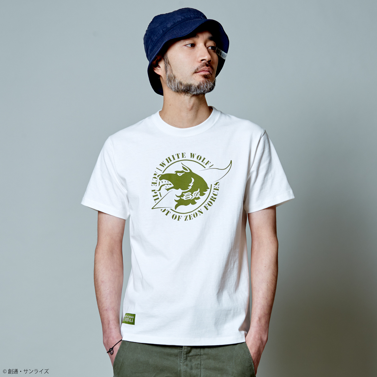 STRICT-G.ARMS『機動戦士ガンダム』 Tシャツ ソロモンの白狼