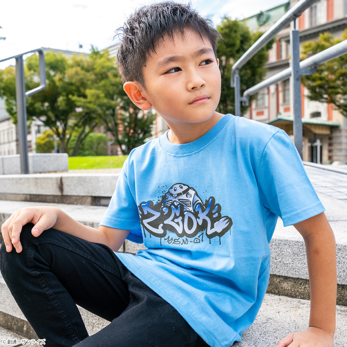 STRICT-G「機動戦士ガンダム」 GUNDAMGRAFFITI KIDS Tシャツ ZGOK