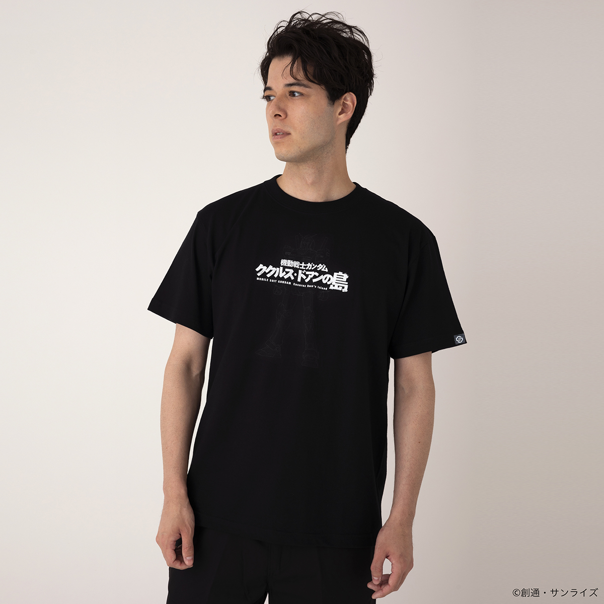 STRICT-G『機動戦士ガンダム ククルス・ドアンの島』Tシャツ タイトルロゴ ガンダム