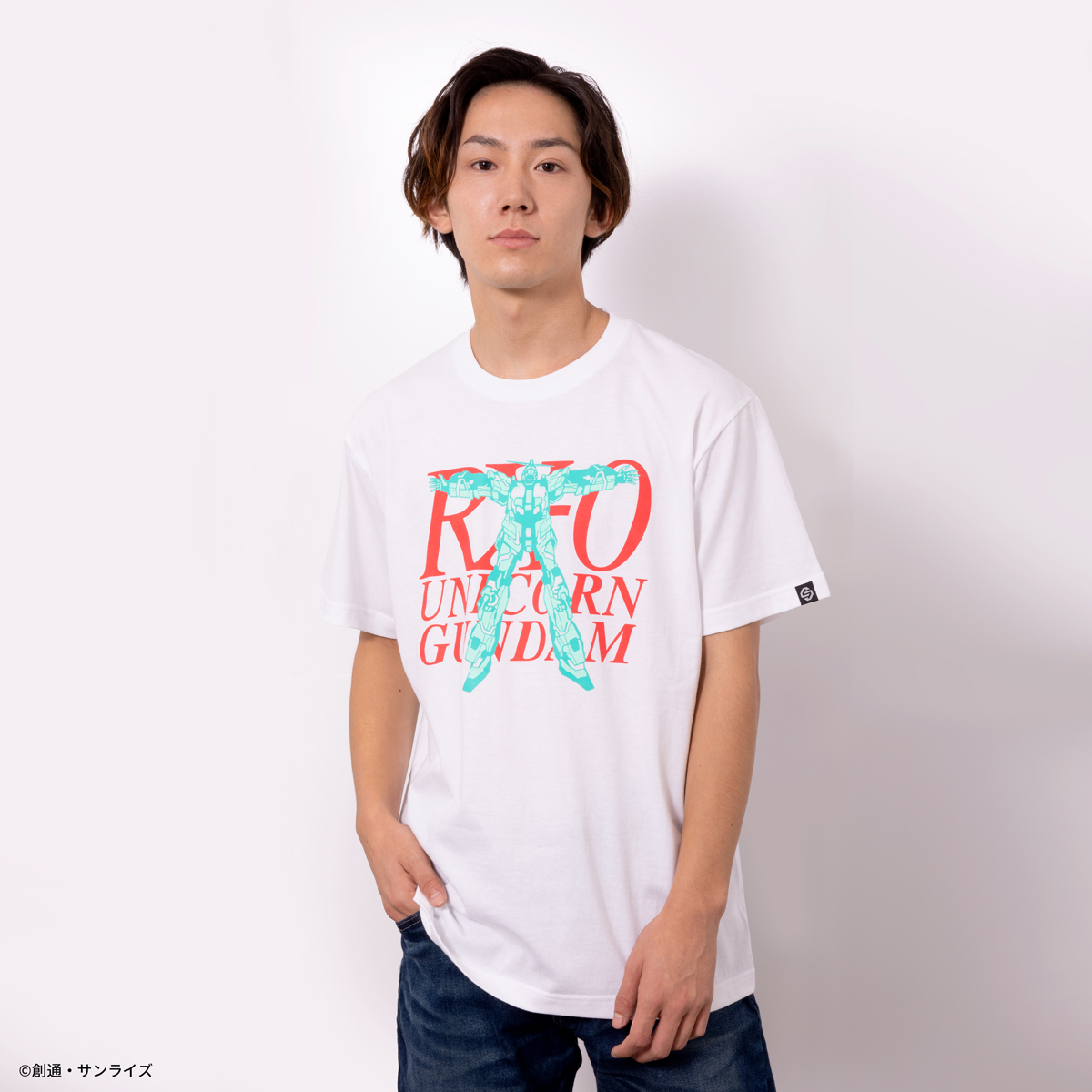 STRICT-G『機動戦士ガンダムUC』Tシャツ RX-0発光柄