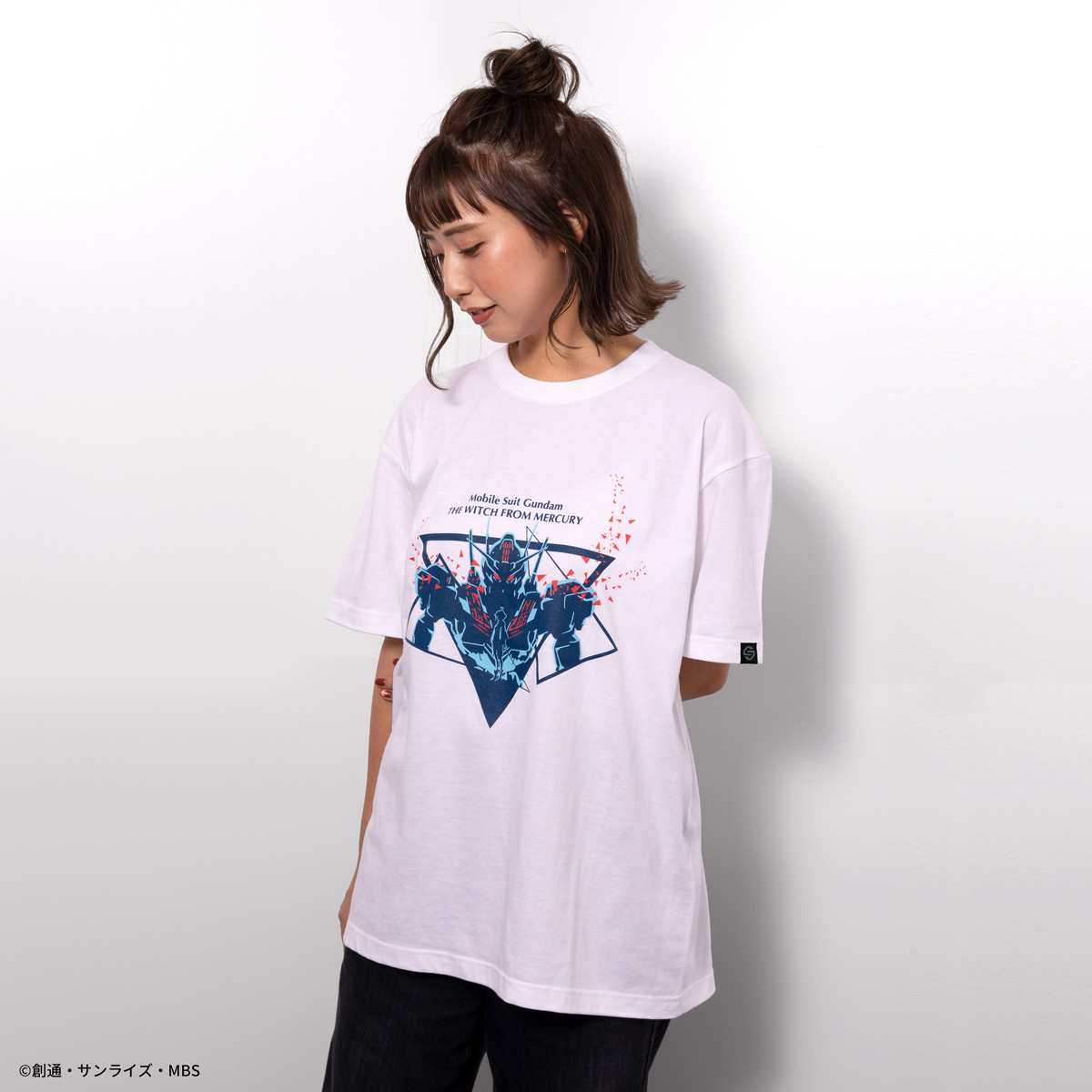 STRICT-G『機動戦士ガンダム 水星の魔女』Tシャツ ガンダム・エアリアル