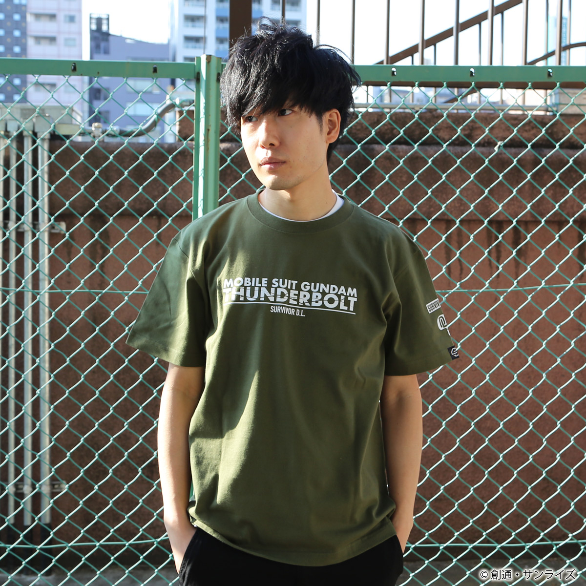 STRICT-G『機動戦士ガンダム サンダーボルト』Tシャツ ダリル・ローレンツ シルエット