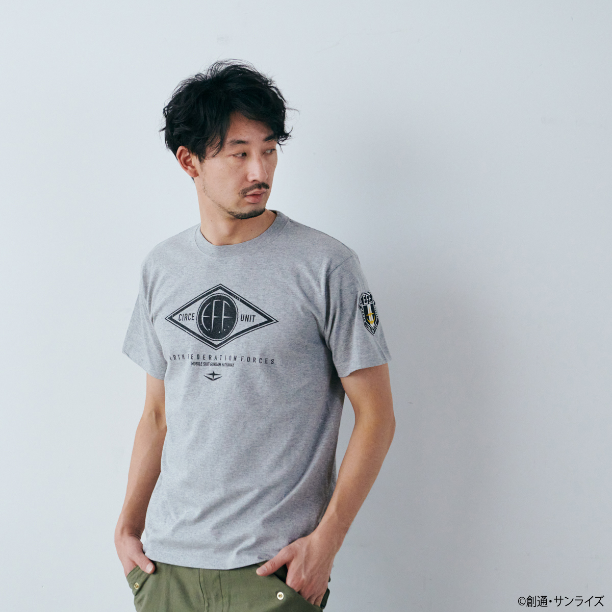 STRICT-G.ARMS『機動戦士ガンダム 閃光のハサウェイ』ワッペン付きTシャツ E.F.F.