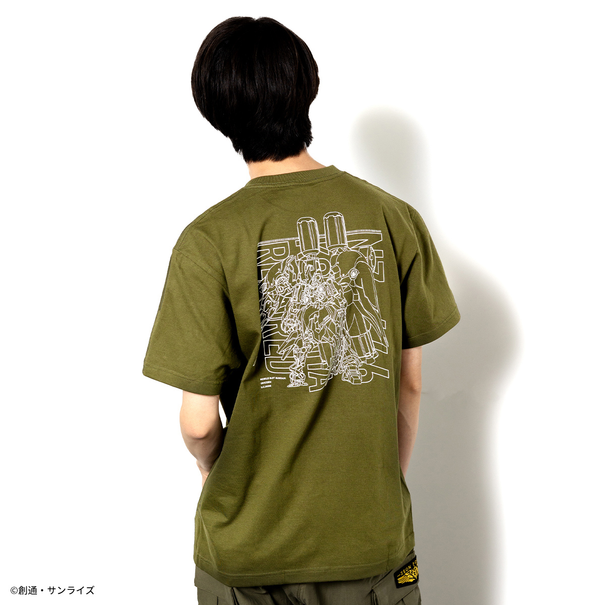 『機動戦士ガンダムUC』23SS新作アパレルコレクションTシャツ、ワークシャツ、キャップなど11アイテムを展開！