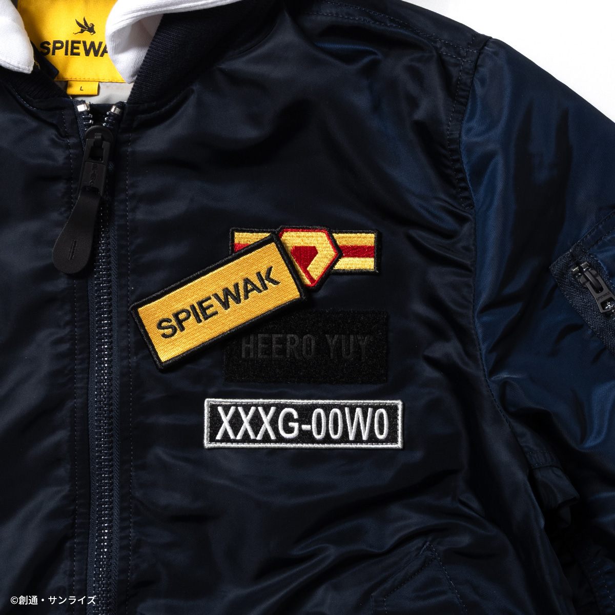 ミリタリーブランドの老舗“SPIEWAK”との初コラボレーション30周年を迎える『新機動戦記ガンダムW Endless Waltz』よりL-2 HOODIEジャケットを発売! 合わせてTシャツ、ワークシャツも展開!