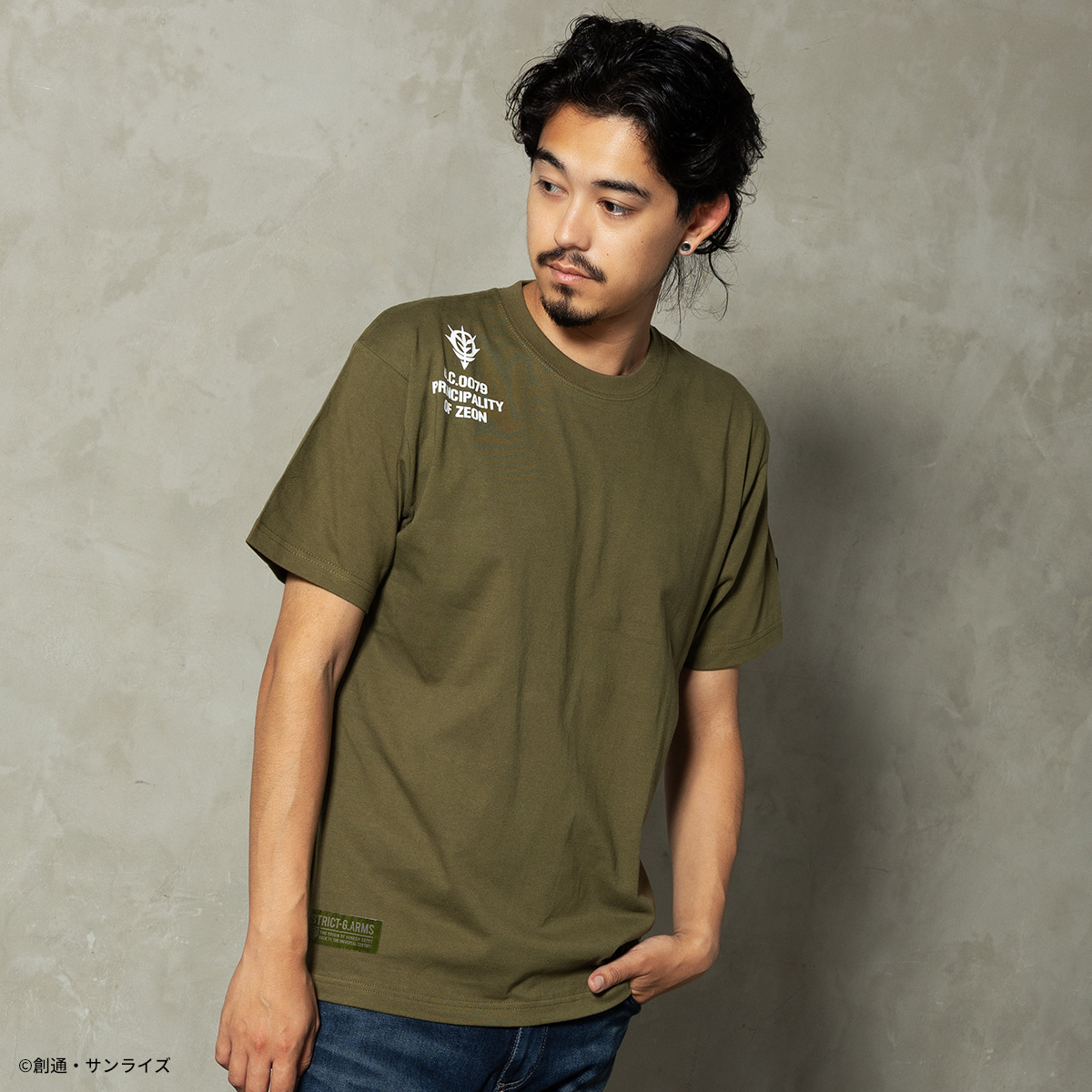 STRICT-G.ARMSシリーズから『機動戦士ガンダム』のミリタリー感のある刺繍ワッペン付きの新作Tシャツが登場!