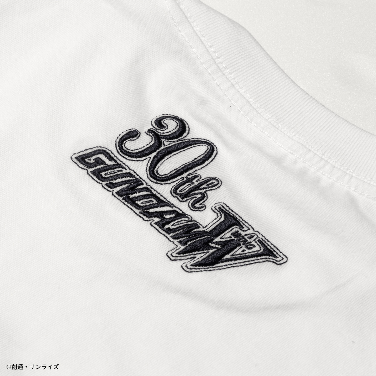 STRICT-G『新機動戦記ガンダムW』Tシャツ ヒイロ・ユイ横顔