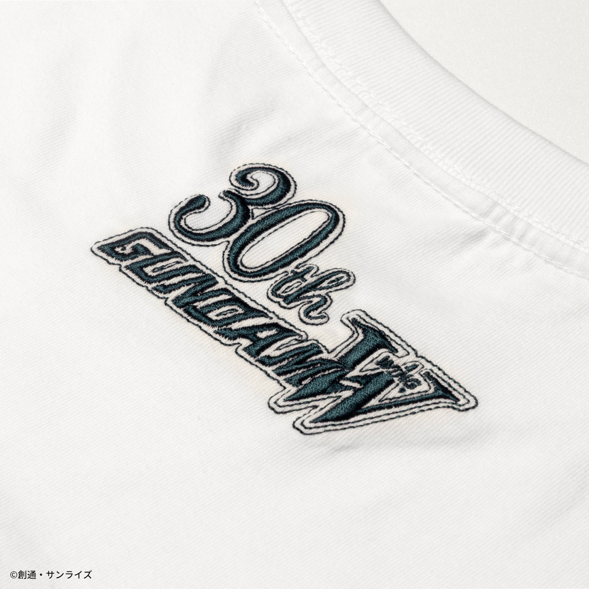 STRICT-G『新機動戦記ガンダムW』Tシャツ トロワ・バートン横顔