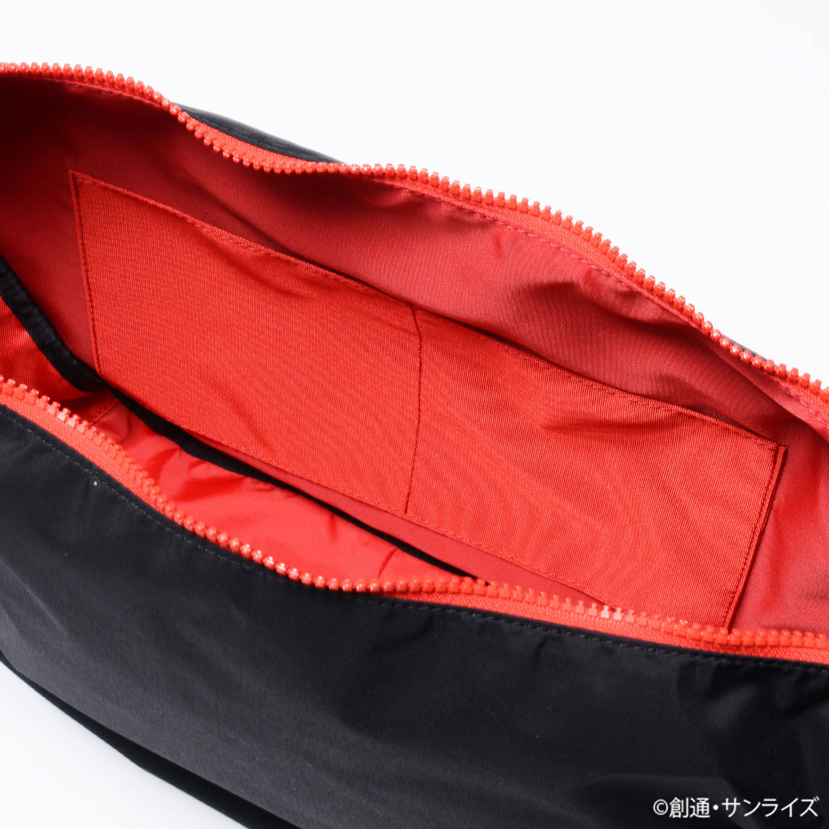 STRICT-G MSPC『機動戦士ガンダム』ショルダーバッグ M シャア・アズナブル