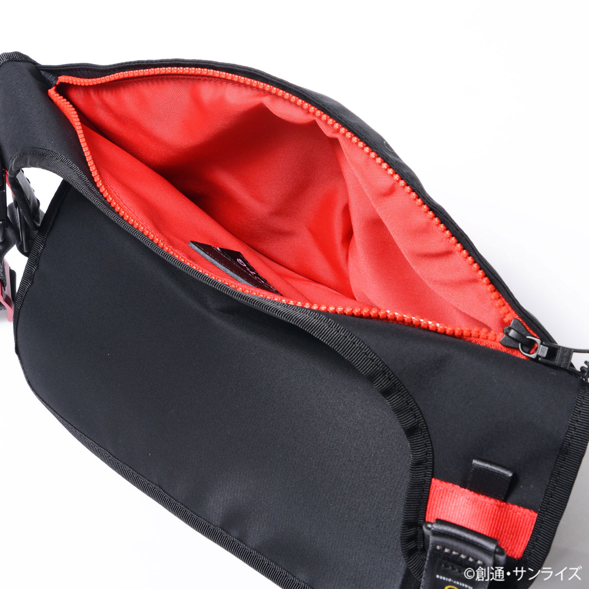 STRICT-G MSPC『機動戦士ガンダム』スリングバッグ シャア・アズナブル