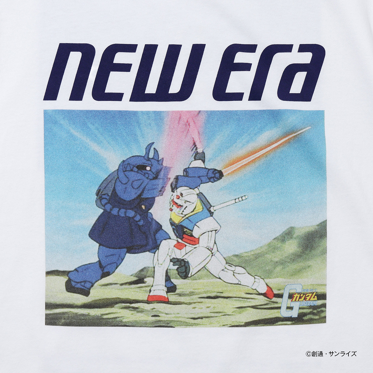 STRICT-G NEW ERA(R)『機動戦士ガンダム』T-SHIRT GUNDAM VS GOUF