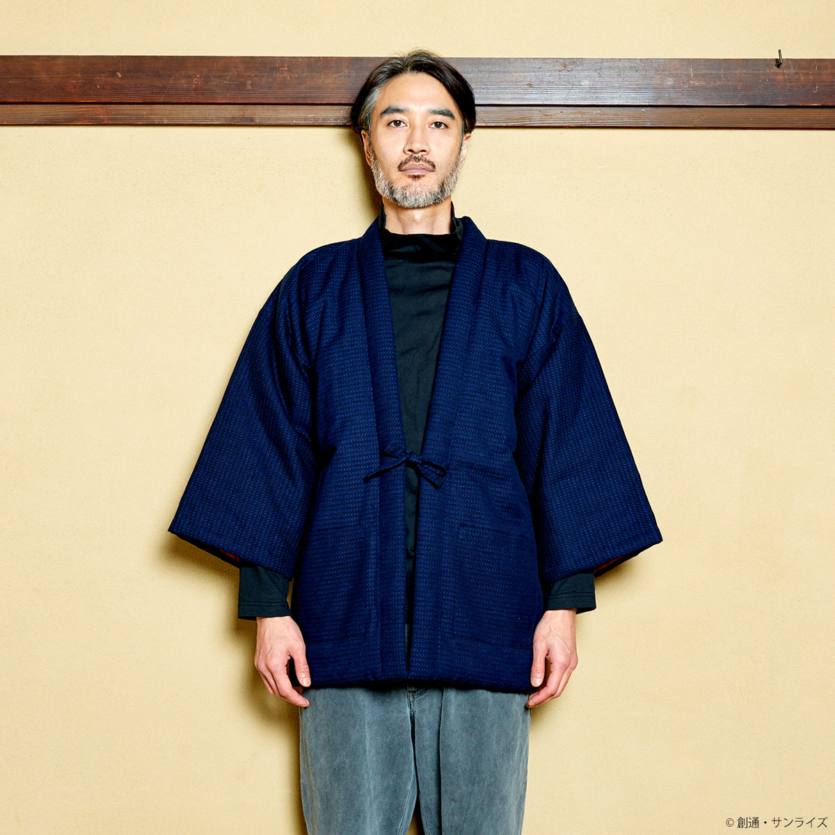 STRICT-G JAPAN 宮田織物『機動戦士ガンダム 閃光のハサウェイ キルケーの魔女』半纏 Ξ(クスィー)ガンダム