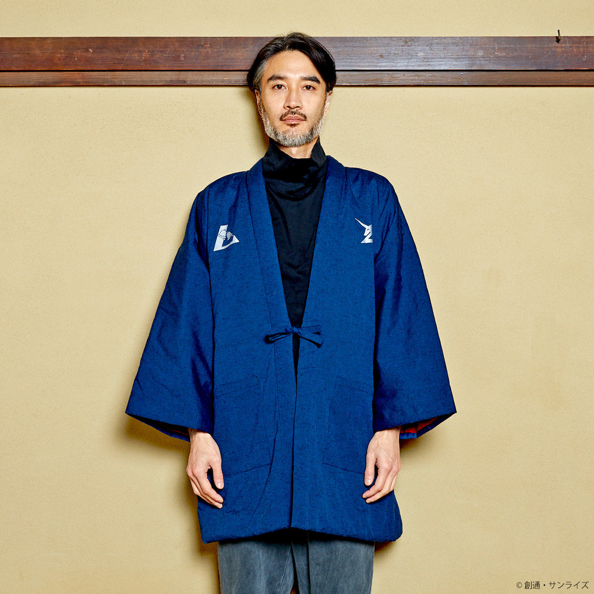 STRICT-G JAPAN 宮田織物『機動戦士ガンダム 逆襲のシャア』半纏ロング νガンダム