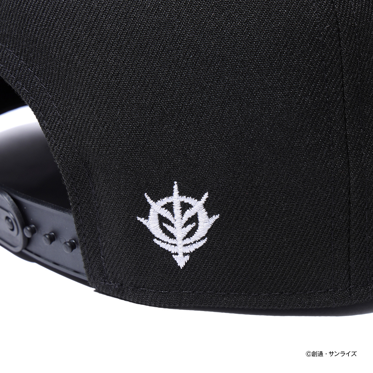 STRICT-G NEW ERA(R)『機動戦士ガンダム』9FIFTY(TM) ONE YEAR