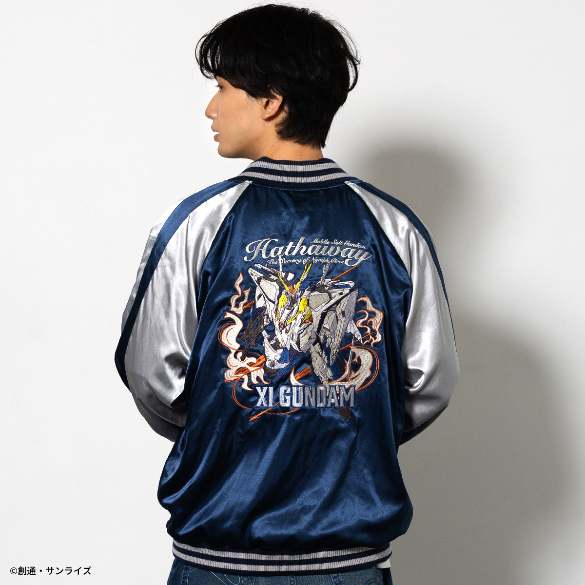 STRICT-G『機動戦士ガンダム 閃光のハサウェイ キルケーの魔女』スカジャン Ξ(クスィー)ガンダム