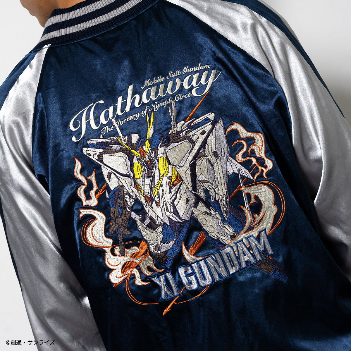 STRICT-G『機動戦士ガンダム 閃光のハサウェイ キルケーの魔女』スカジャン Ξ(クスィー)ガンダム