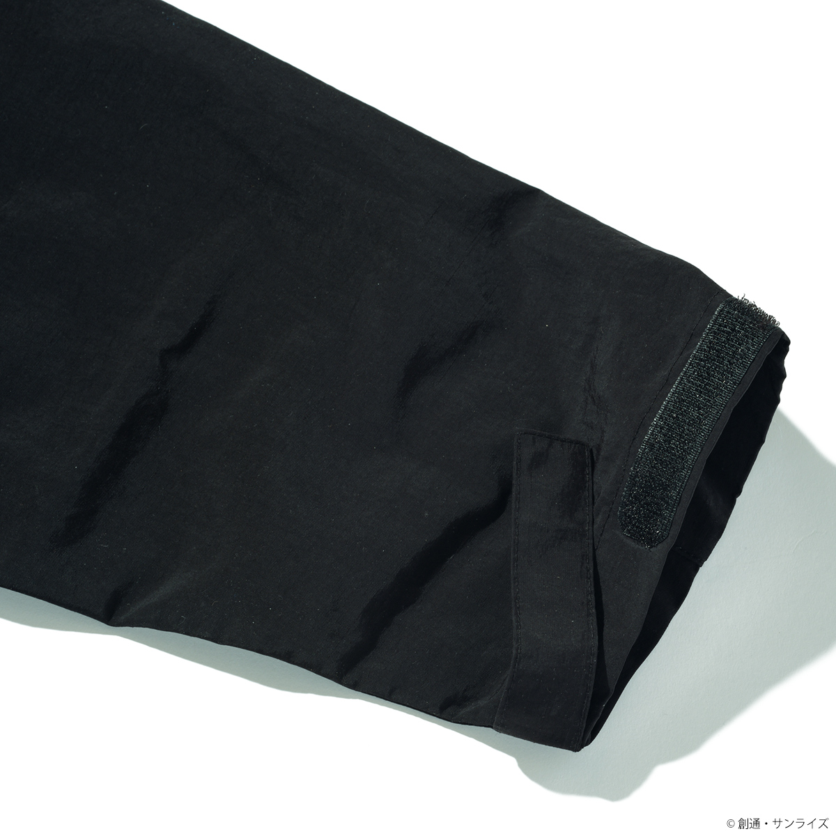 STRICT-G『機動戦士ガンダム 閃光のハサウェイ キルケーの魔女』ワッシャーナイロンパーカー