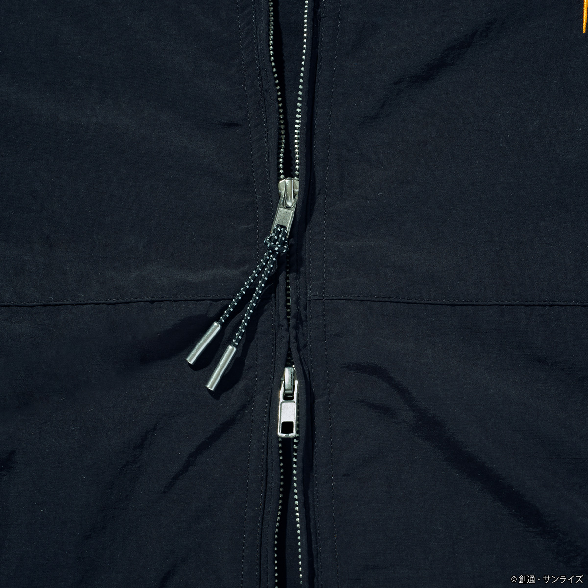 STRICT-G『機動戦士ガンダム 閃光のハサウェイ キルケーの魔女』ワッシャーナイロンパーカー