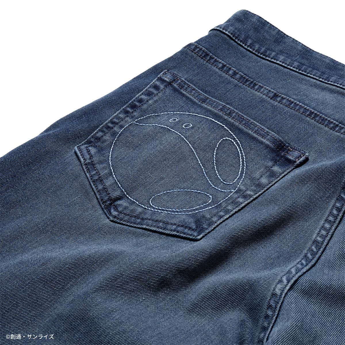 STRICT-G EDWIN『機動戦士ガンダム』JERSEYSデニム ルーズテーパード ハロ