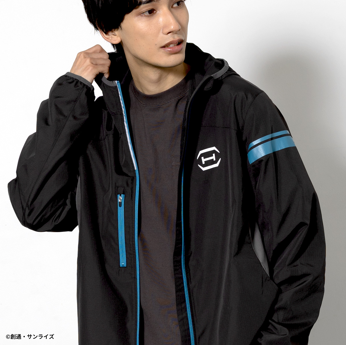 STRICT-G『機動戦士ガンダム 閃光のハサウェイ キルケーの魔女』リップストップジャケット Ξ(クスィー)ガンダム