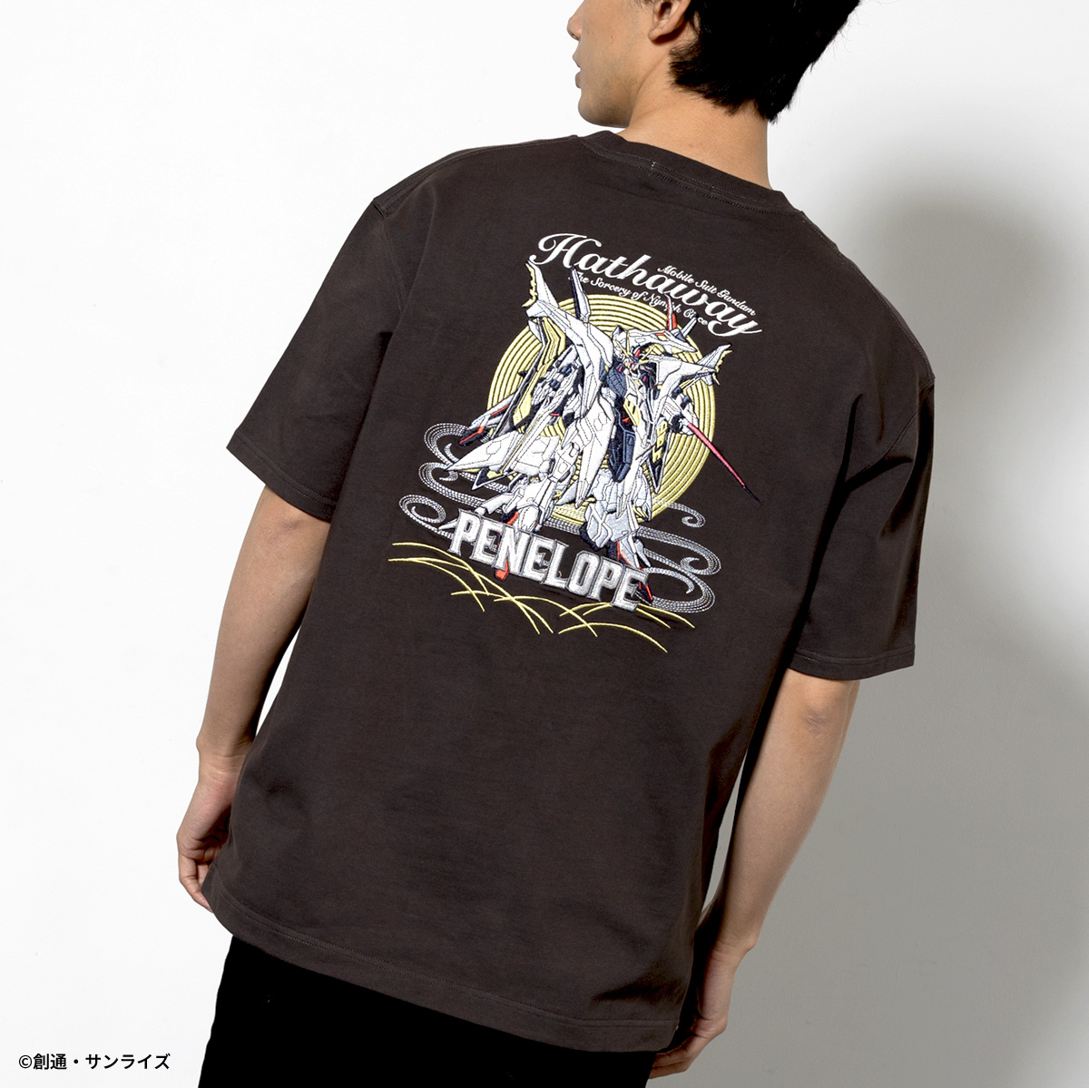 STRICT-G『機動戦士ガンダム 閃光のハサウェイ』刺繍Tシャツ ペーネロペー