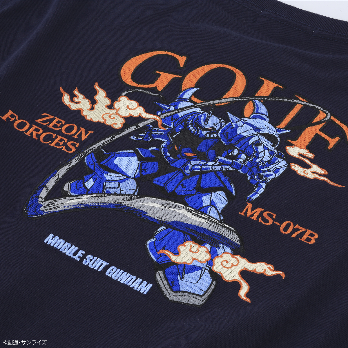 STRICT-G『機動戦士ガンダム』刺繍Tシャツ MS-07B GOUF