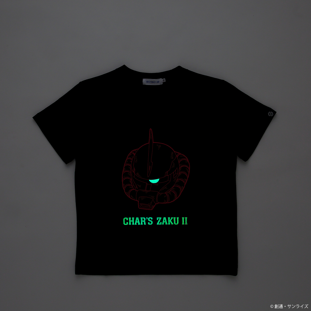 STRICT-G『機動戦士ガンダム』蓄光Tシャツ シャア専用ザクII 子供