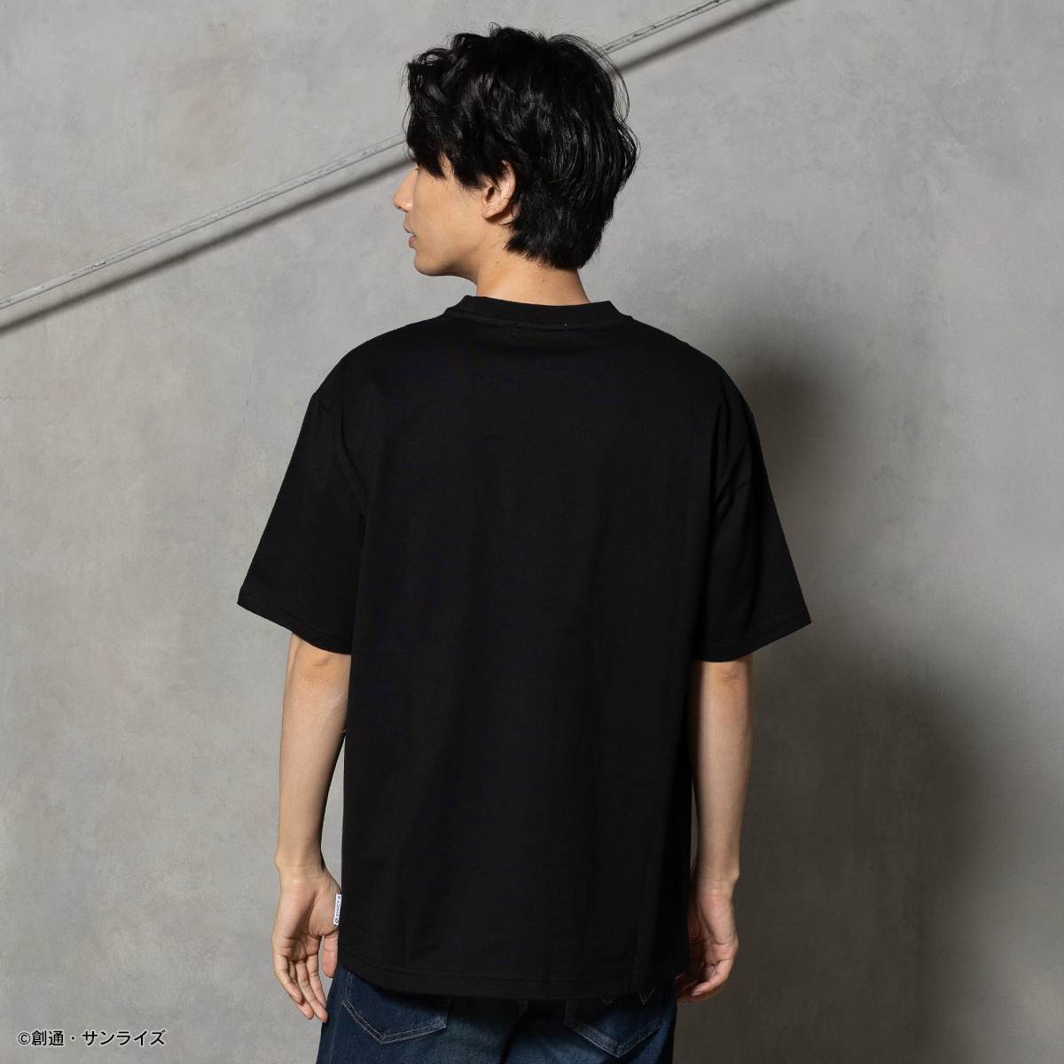 STRICT-G BASIC『機動戦士ガンダム 逆襲のシャア』タイトルロゴ刺繍Tシャツ ブラック
