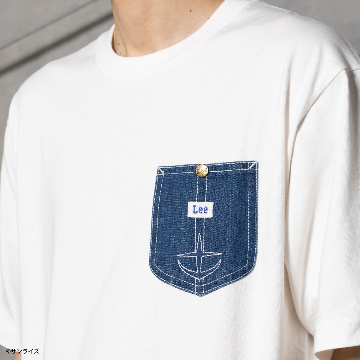 STRICT-G Lee『機動戦士ガンダム 逆襲のシャア』デニムポケット付きTシャツ リ・ガズィ